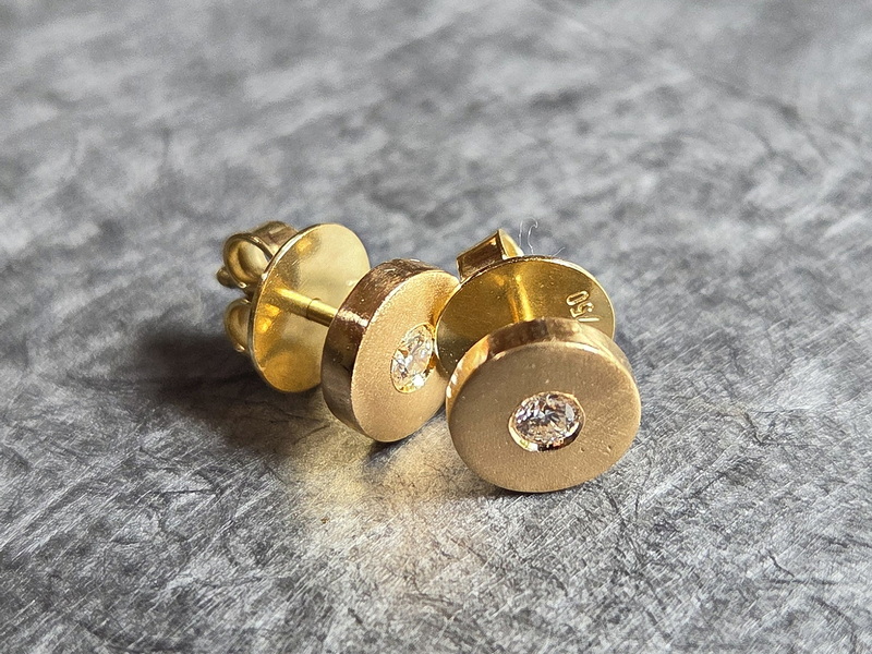 Ohrstecker mit Brillianten